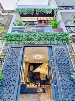 kẹt tiền cần bán gấp nhà đường huỳnh văn bánh, quận phú nhuận. giá 3tỷ190 đường trước nhà 7m ôtô