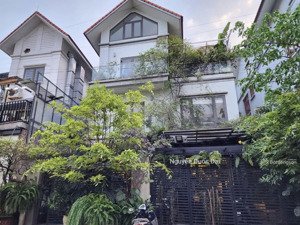 trung tâm kdt mỹ đình- biệt thự vườn - lô góc - vỉa hè - oto tránh