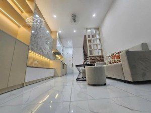 bán nhà bạch mai, hai bà trưng 4 tầng 2 ngủ full nội thất ở ngay gần ô tô 4,5 tỷ