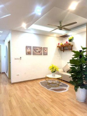 bán căn 46m2 2 ngủ tầng 10 tại hh linh đàm full nội thất chỉ 2,3 tỷ