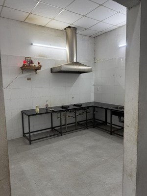 nhà cấp 4,nguyễn đức thuận, sát bãi biển sơn thủy,90m2,h:bắc 10,5 tỷ