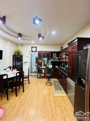 chính chủ cần bán nhà cho con đi nước ngoài