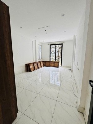 vip cầu giấy - ngõ 3 gác thông tứ tung - 10m ra mặt phố - dân xây chắc chắn - 3 thoáng vĩnh viễn