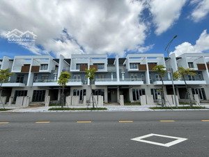 còn 1 căn duy nhất mặt tiền đường 13.5m - hoàng quốc việt