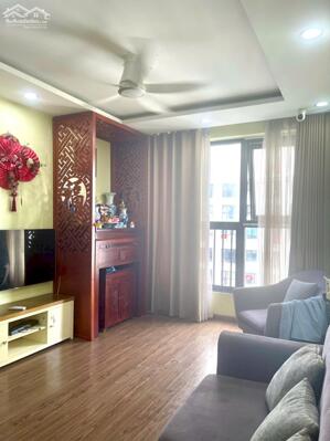 Cho thuê chung cư Ecolake View- 32 Đại Từ, Hoàng Mai, 80m 2PN full đồ 11.5 triệu