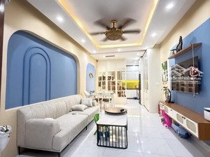 nhú 6 tỷ - phú diễn - 36m2 - full nội thất xịn sẵn ở