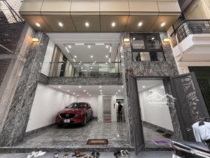 ô tô đỗ tránh - đẳng cấp đền lừ mặt tiền 6.8m - thang máy vù vù - view feliz homes.