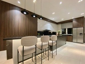 cho thuê biệt thự đẹp tại vinhomes riverside, 35 triệu, 270m2, nhiều tiện ích