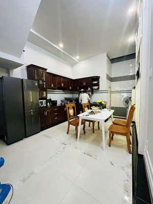 bán nhà 1 sẹc đường nguyễn hữu tiến, giá 8,9 tỷ