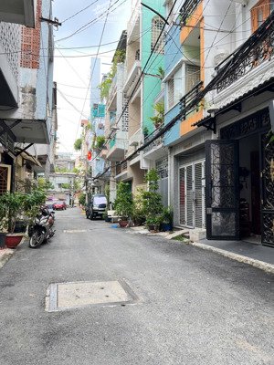 bán nhà hẻm xe hơi trải nhựa lê văn sỹ 4 tầng nhà đẹp giá 11.9 tỷ