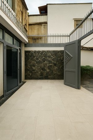 mặt tiền đắc địa - vị trí vàng trung tâm phú nhuận đường trần hữu trang