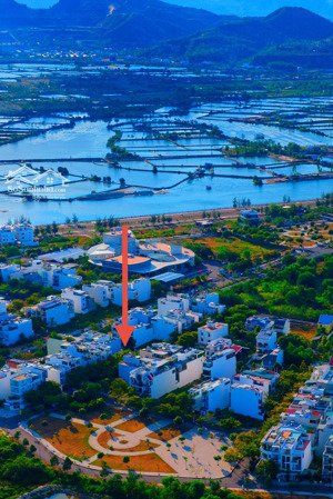 an bình tân lô góc hiếm hoi sổ đỏ cá nhân 158,8m2 hướng đông bắc
gần công viên