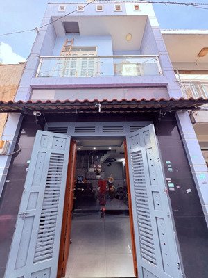 chính chủ bán gấp nhà 2 tầng - 40m2 - ngay khu chợ vải phú thọ hoà, tân phú - chỉ 4.75 tỷ tl