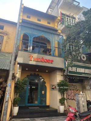 cho thuê nhà mặt phố hàng khay, 55m2 x 1 tầng, mt 6m, giá thuê 150 triệu, mọi mô hình kinh doanh