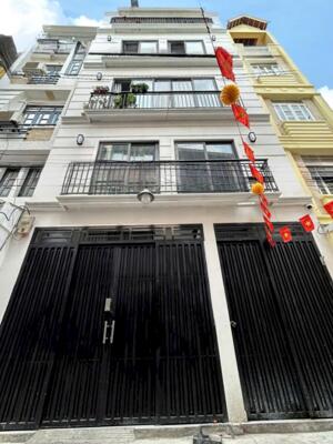 CHDV 5 TẦNG - 12PN - TRUNG TÂM Q.3 - NGAY NGUYỄN ĐÌNH CHIỂU & CMT8 - THU 80 TR/ TH