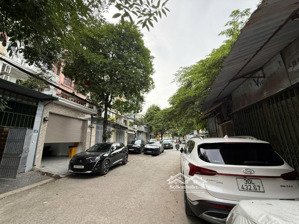 bán nhà khu vip trần thái tông, cầu giấy. phân lô vỉa hè ô tô tránh, view thoáng. 150m2/ 51tỷ