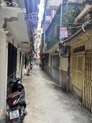 PHỐ VIP - HIẾM NHÀ BÁN - GIẢNG VÕ - DÂN XÂY - 3 TẦNG - TT ĐỐNG ĐA - 8.3 TỶ