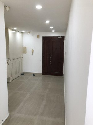 bán cc hùng vương plaza, 130m2, 3pn, 3wc, 18 triệu, q5, hcm