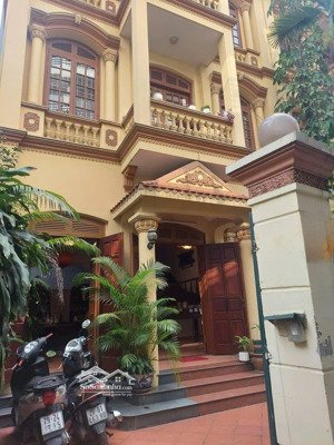 bán biệt thự đặng thai mai 235m2, 5 tầng giá 50 tỷ. tây hồ