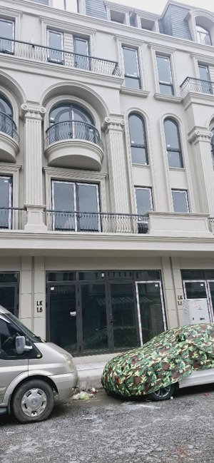 bán căn nhà thô mặt đường dự án khu nhà ở 440 chợ hàng mới + diện tích 75m2 ngang 5m xây 4.5 tầng