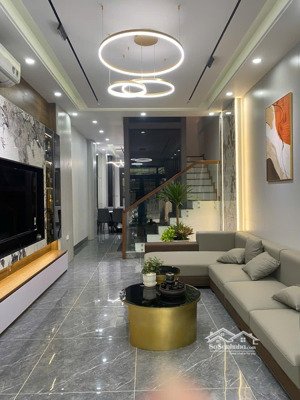 bán nhà phố trần khát chân. xây mới. 65m2x6 tầng thang máy. ô tô vào nhà. ngõ nông rộng gần phố.