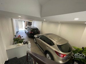 bán nhà ngọc thụy 64m², 7 tầng, thang máy, gara 2 ô tô diện tích: 64m², gia 17 tỷ 500 triệu