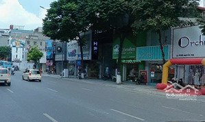 chính chủ cho thuê mặt tiền kinh doanh đường nguyễn trãi, dt 500m2, mặt tiền 20m. lh 