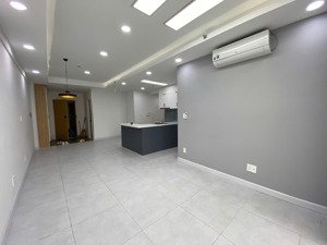 cần bán gấp căn hộ cao cấp scenic valley 2, lầu cao, view đẹp. lh: đình hải