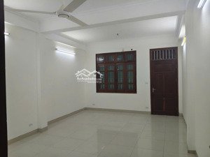 nr đức diễn, 75m2 4 tầng, 5pn3wc, ngõ ô tô qua lại, phù hợp kinh doanh, ở gia đình, nhóm 10 người,.