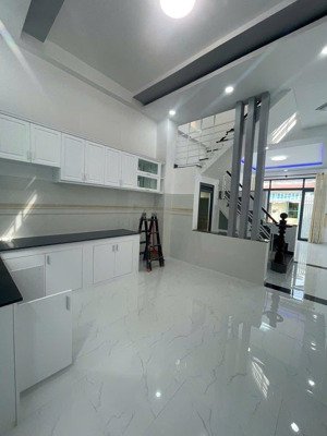 b.án căn nhà tt thủ 2 tầng đức.gần võ văn ngân hoàng diệu 2 61m2 hxh 5 tỷ 15