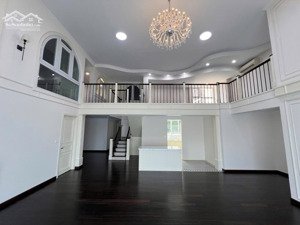 bán duplex góc 3 mặt 350m2 - duy nhất vista verde quận 2 chỉ ~70tr/m2