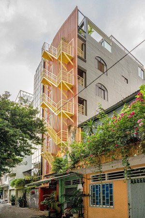 bán tòa nhà 14 chdv 6 tầng, tm (14.7 tỷ - 100m2 đất) đường hoàng hoa thám q.bình thạnh. dt:4.2x24m