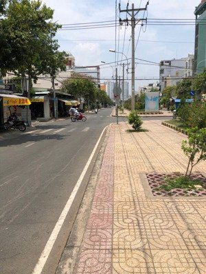 bán nhà mặt phố hiền vương, 14,2 tỷ, 80m2, 3 tầng, tân phú, hcm