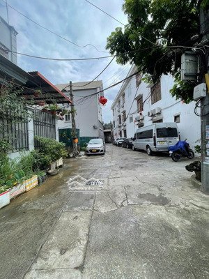 thuỵ phương 221m đất mt12m. oto tránh đỗ. lô góc, kinh doanh. 33 tỷ