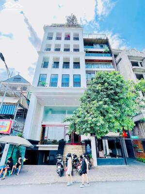 Nhà Đẹp Mặt Hồ Ba Mẫu 155M2 9 Tầng 1 Hầm MT8.5M 115 Tỷ mặt công viên view hồ