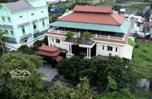 bán biệt phủ ,940 m2 , tặng hết nội thất gỗ quý hiếm, an dương vương, phường phú định.