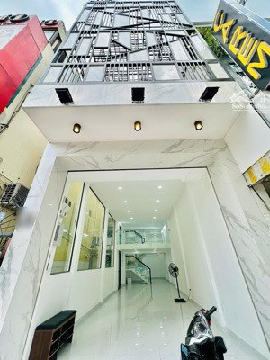 cho thuê nhà góc hai mặt tiền số 110a hoa lan, phường 7, quận phú nhuận