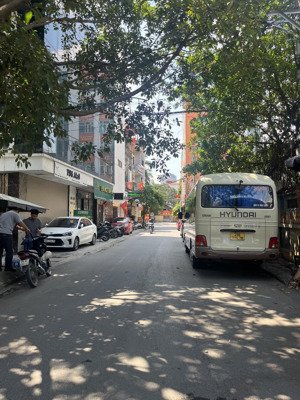 lô góc ngô thì nhậm, oto tránh kinh doanh, 50m2/5 tầng thang máy, chỉ nhỉnh 13 tỷ