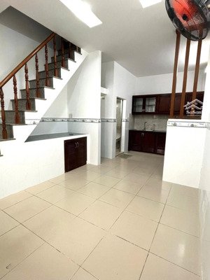 nhà đường âu cơ phú trung tân phú, giá phù hợp 3 tỷ.