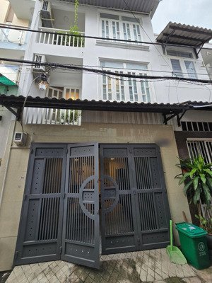 (nc) 4 tỷ 2 bán nhà hẻm 4m đường số 18b bhh.a quận bình tân