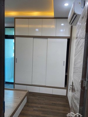 chỉ với 4 tỷ 7 là có ngay căn hộ đẹp 60m2 với 2 phòng ngủ hiện đại , sổ đỏ trao tay,pháp lý rõ rang