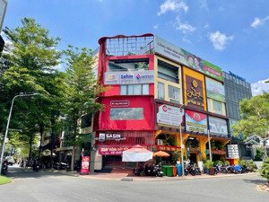 bán nhà góc 2 mặt tiền nguyễn hữu thọ đường số 3, kdc kim sơn, quận 7 mã căn b01