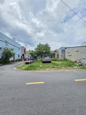 bán lô góc 7x26m, mặt tiền lê văn tiên p. tân đông hiệp gần ngã tư chiêu liêu