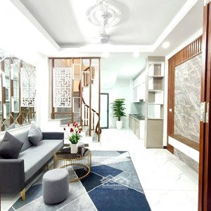 bán nhà vương thừa vũ 30mx5 tầng ở luôn gần phố, ngõ thoáng sáng, sổ sẵn giao dịch - 6,25 tỷ