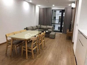 chủ nhà đang cần bán gấp căn hộ 2pn,1wc, diện tích 60m2 chung cư xuân phương residence