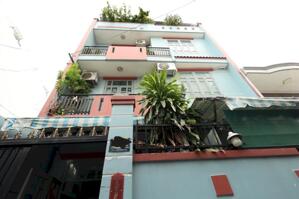 Sắp ngộp bank, nhà 4 tầng ngang 7m, gần nhà ga T3, nhinh 9 tỷ