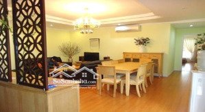 chính chủ bán căn hộ chung cư 137 nguyễn ngọc vũ 70m2 có 2pn - 2wc nhà đẹp có nội thất giá hơn 4 tỷ