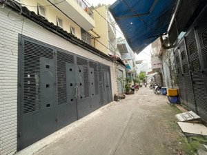trường chinh ngang 4m, ô tô ngủ trong nhà, 2t btct, 112m²