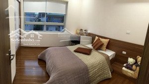 cho thuê căn 3 phòng ngủ 131m2; giá 17,5tr/tháng, nhận nhà ngay, capital garden