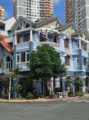 bán biệt thự góc 2 mặt tiền - an phú, tp. thủ đức diện tích đất: 8 x 19m công nhận đủ 139,5m²